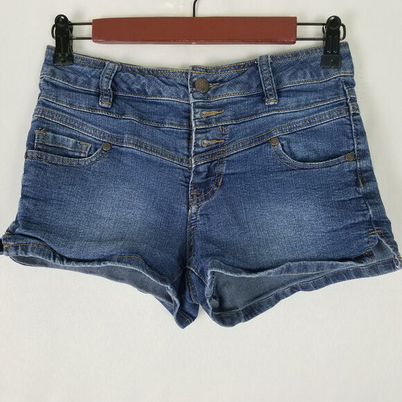 Blue‎ Spice Denim Shorts Juniors 3 Blue Jean Low Rise Triple Button Medium Wash - Picture 1 of 12